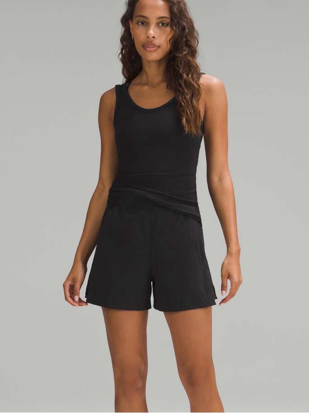 Lululemon Stretch Woven Relaxed-Fit High-Rise Short 4" NWT